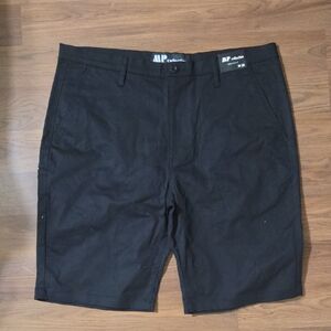 JM Collection Black Flat-Front Men's Shorts